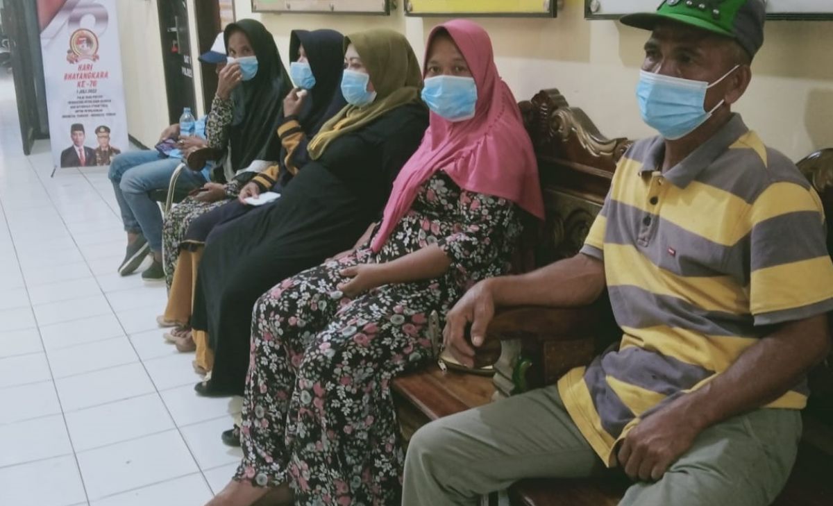 Uang BPNT Ditukar Paksa dengan Sembako, Warga Sampang Lapor Polisi