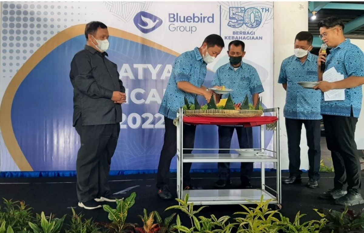 Perayaan HUT ke-50 Bluebird di Surabaya (Foto: Bluebird)