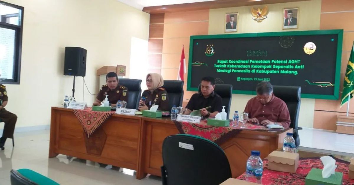 Kajari Kabupaten Malang, Dr Diah Yuliastuti saat memimpin sarasehan potensi keberadaan kelompok separatis. (Foto: Kejari Malang/jatimnow.com)