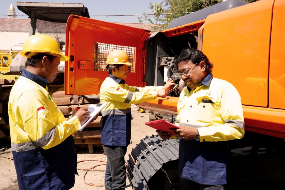 Perusahaan rental dan jual beli alat berat skala nasional Artha Kharisma. (Foto: Ahmad for jatimnow.com)