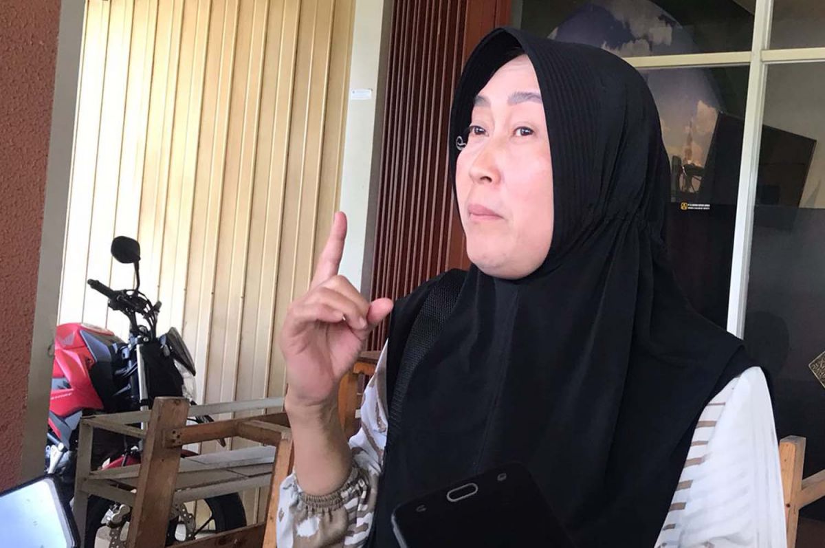 Calon jemaah haji furodah, Yuliani saat ditemui di kantor biro perjalanan di Sidoarjo (Foto: Zainul Fajar/jatimnow.com)