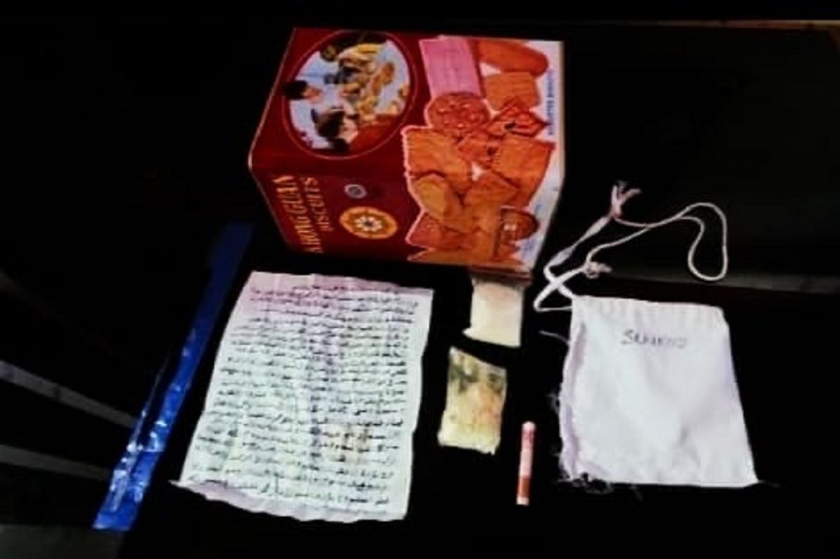 Barang bukti alat pesugihan dukun saat diamankan Mapolsek Semboro. (Foto: Humas Polsek Semboro)