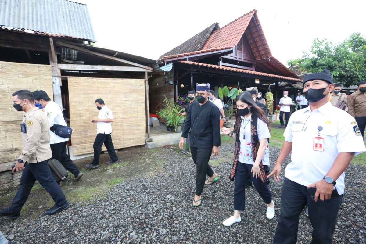 Wamen Parekraf Angela Herliani Tanoesoedibjo melakukan kunjungan kerja di Banyuwangi (Foto-foto: Humas Pemkab Banyuwangi)