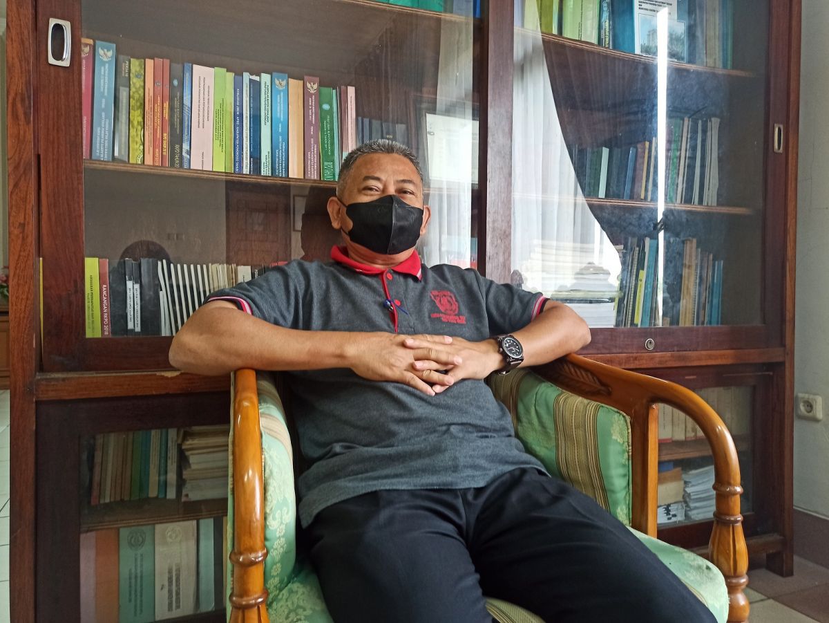 Kabag Kesejahteraan Masyarakat (Kesra) Pemkab Ponorogo, Sukarni. (Foto: Mita Kusuma/jatimnow.com)