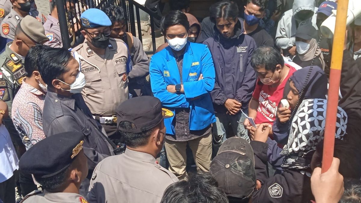 Turun ke Jalan, Massa PMII Jember Kritisi RTRW