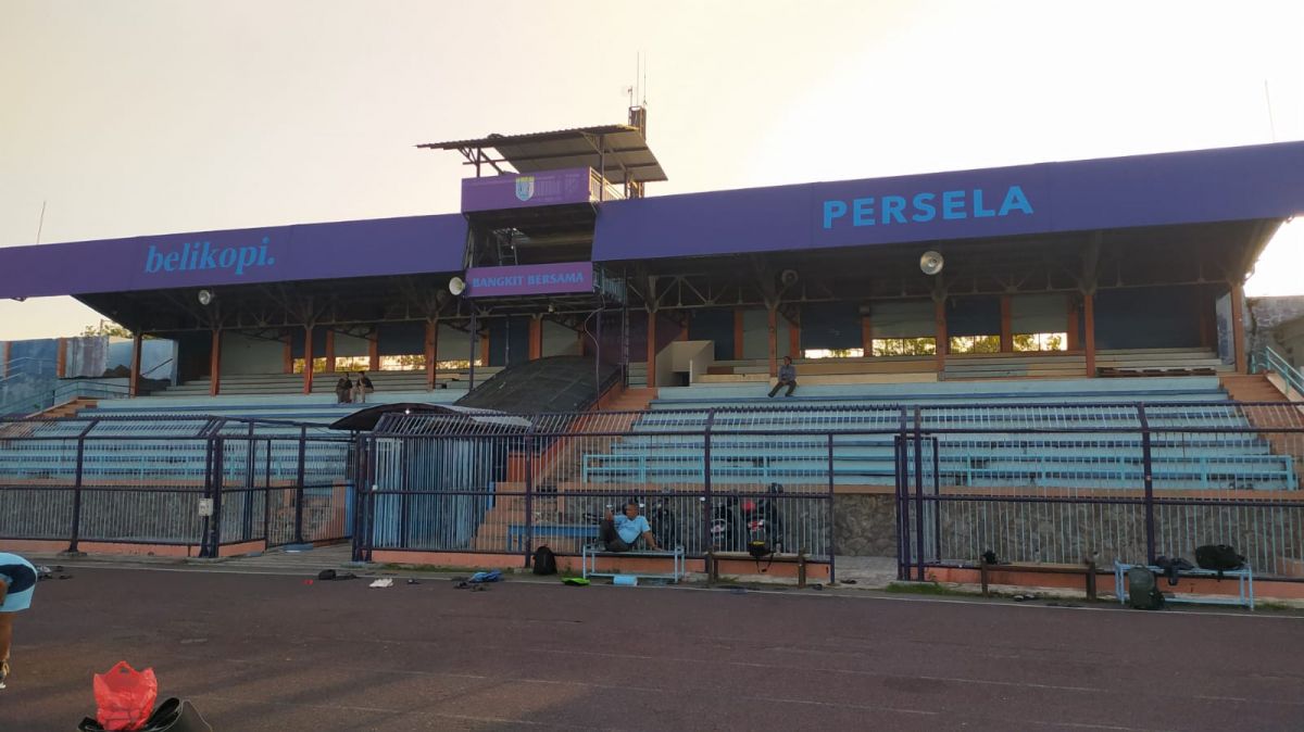 Wajah baru Stadion Surajaya Lamongan.(Foto: Adyad Ammy Iffansah/jatimnow.com)