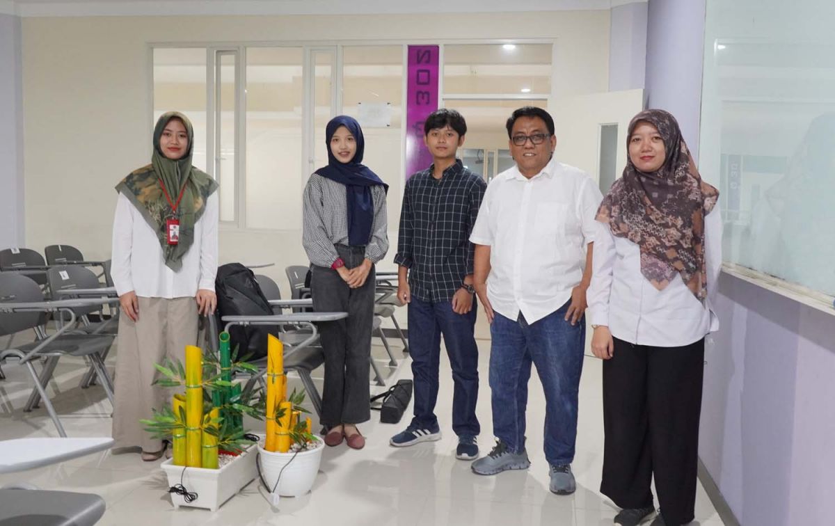 Untag Surabaya melakukan Evaluasi Program Pembinaan Mahasiswa Wirausaha (P2MW) serta Mentoring & Coaching Inkubator Bisnis Rintisan Mahasiswa 2022 (Foto: Vania for jatimnow.com)