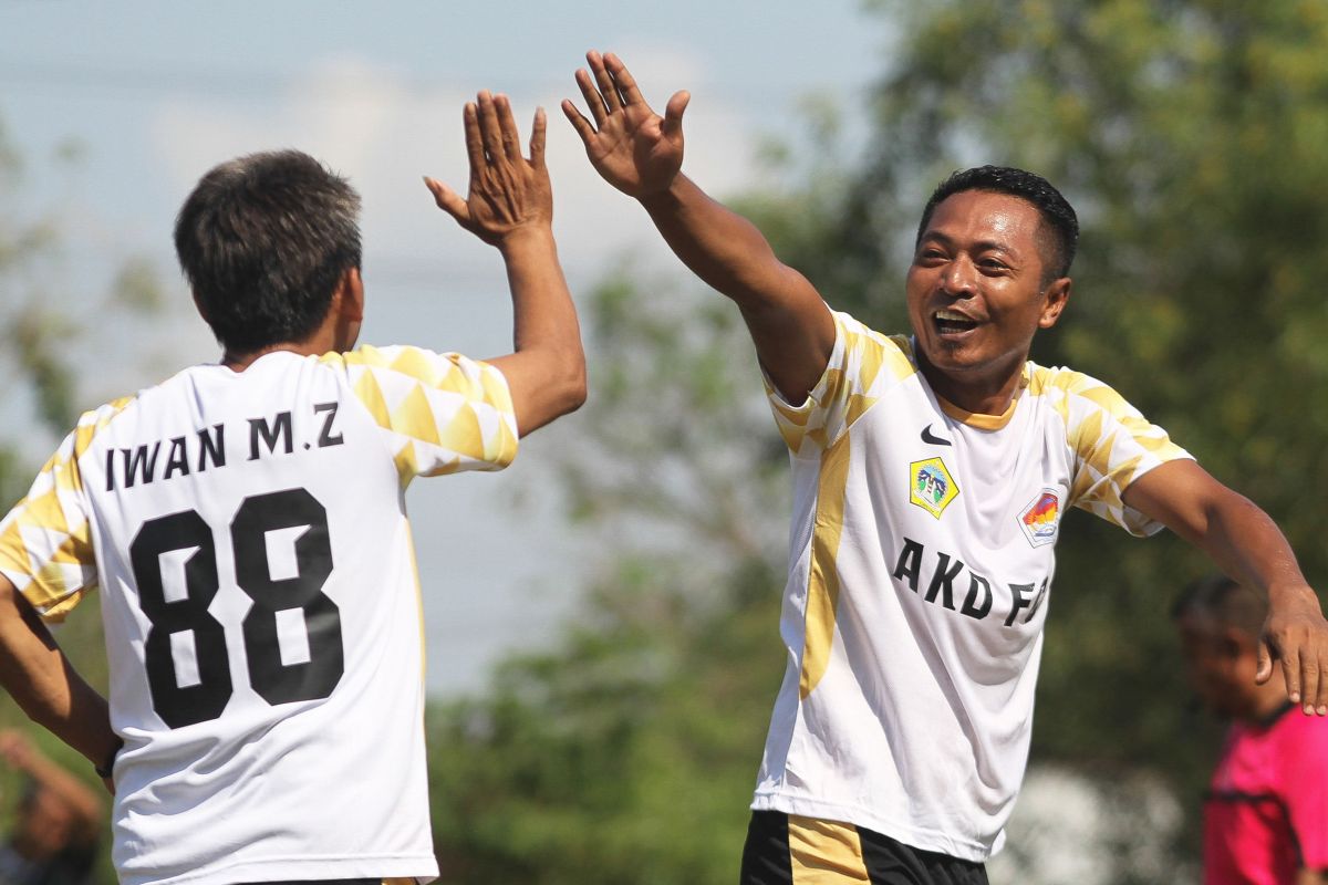 Penyerang AKD FC Bahrul Ghofar merayakan gol (Foto-foto: Sahlul Fahmi/jatimnow.com)