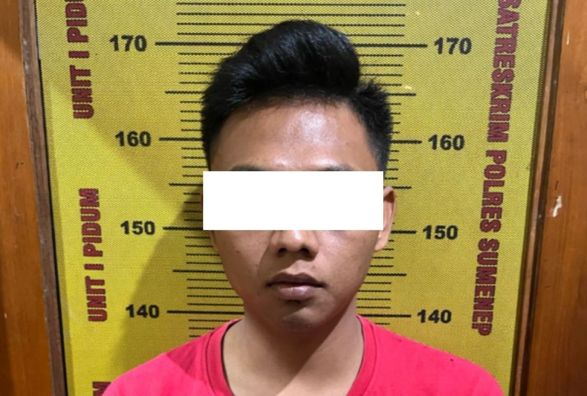 Bandar judi online RN yang diamankan polisi di Sumenep. (Foto: Polres Sumenep)