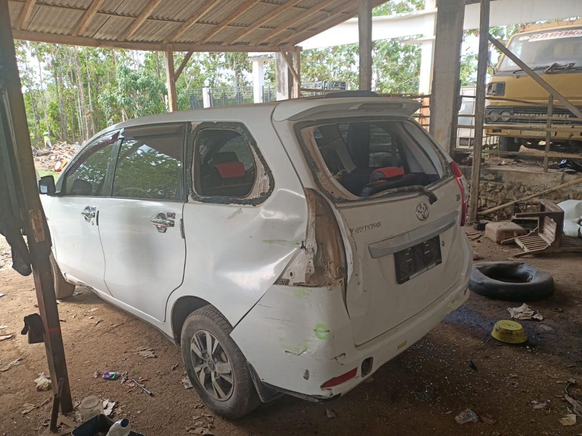 Barang bukti kasus penculikan serta kekerasan di Desa Pabian, Kecamatan Arjasa, Pulau Kangean, Sumenep.(Foto: Polres Sumenep for jatimnow.com)