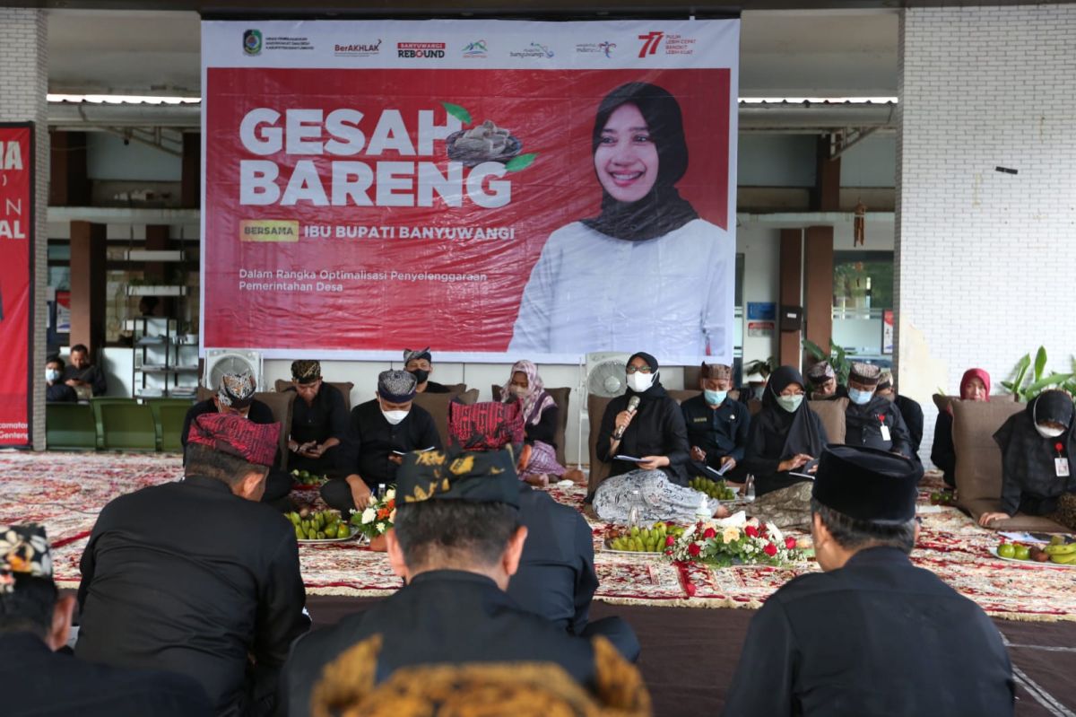 Bupati Banyuwangi Ipuk Fiestiandani kembali menggeber program “Gesah Bareng Kepala Desa”.(Foto: Humas Pemkab Banyuwangi)