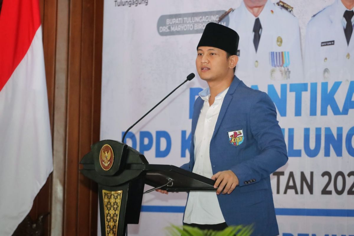 Pesan Mendalam Mas Ipin saat Lantik Pengurus KNPI Tulungagung, Apa itu?