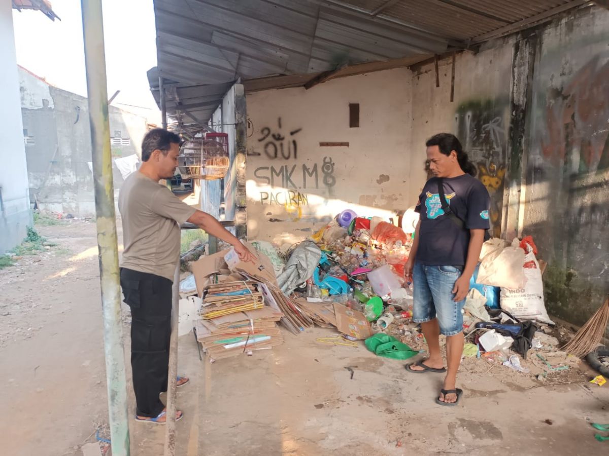 TKP Curanmor di Brondong Lamongan.(Foto: Humas Polres Lamongan for jatimnow.com)