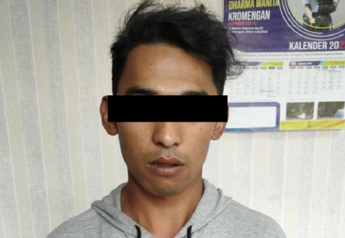 AF diamankan polisi saat transaksi pil koplo. (Foto: Humas Polres Malang/jatimnow.com)