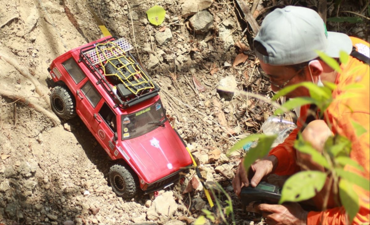 Lomba Mobil Remote Control Meriahkan IOF National Championship Round 3