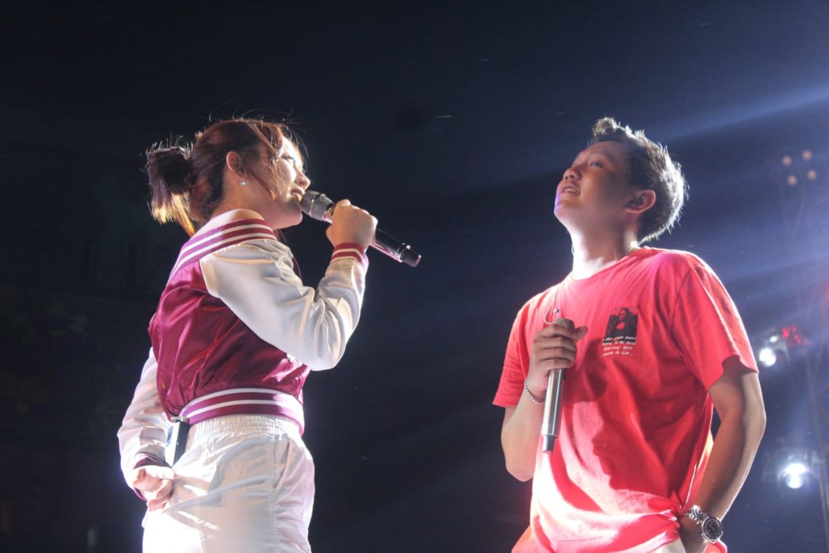 Suasana kemeriahan konser Iromo Tresno.(Foto: Yanuar Dedy/jatimnow.com)