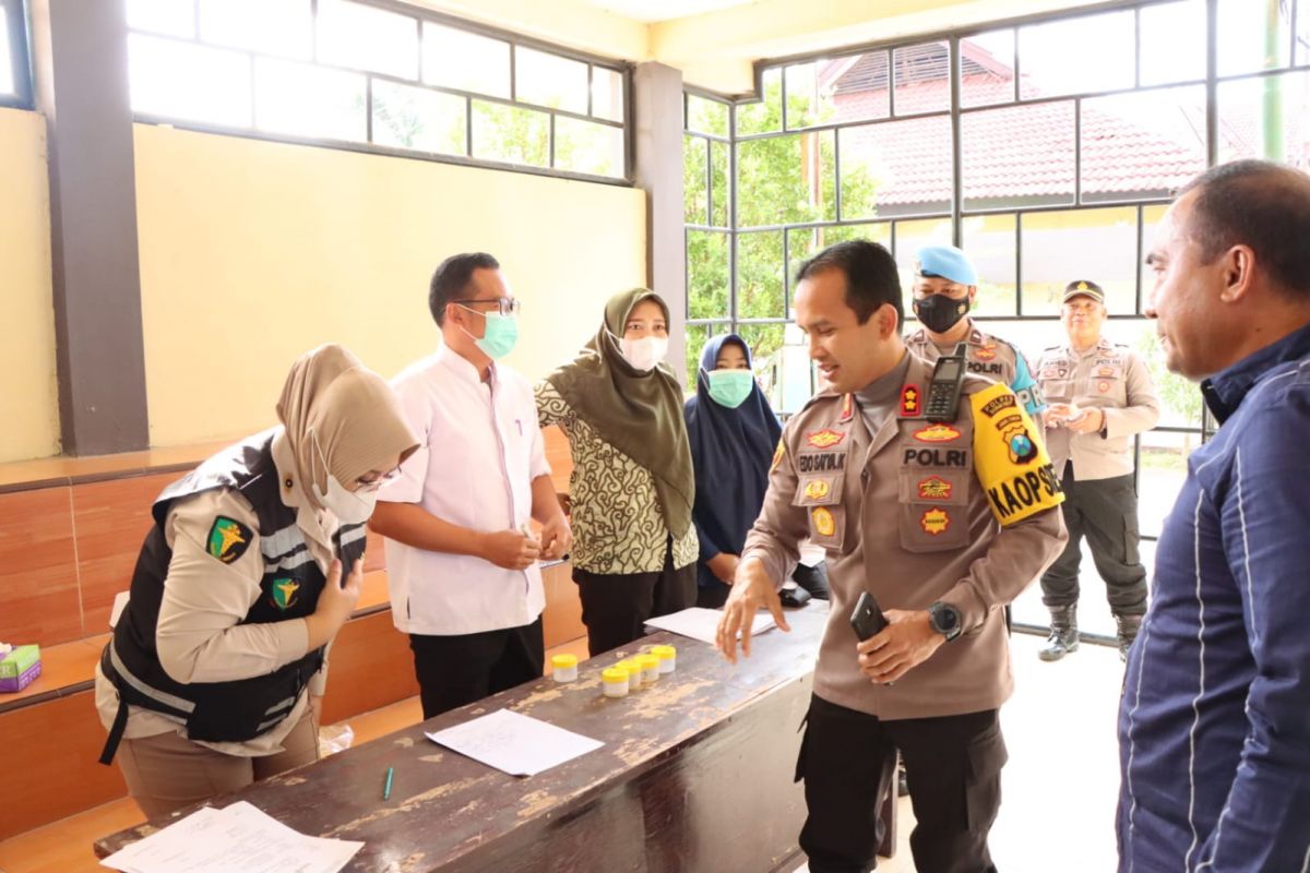 Seluruh Pejabat Utama Polres Sumenep Jalani Tes Urine, Ini Hasilnya