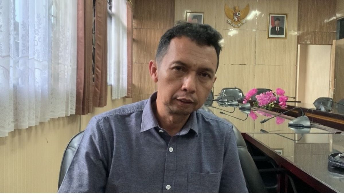Ketua Fraksi PDIP DPRD Jember, Edi Cahyo Purnomo. (Foto: Dwi Kuntarto Aji/jatimnow.com)