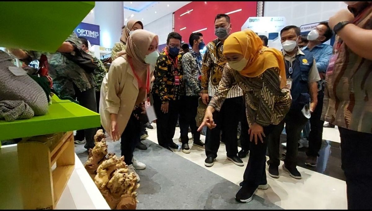 Gubernur Khofifah Buka InAGRO Expo & Business Forum 2022 di Grand City Surabaya