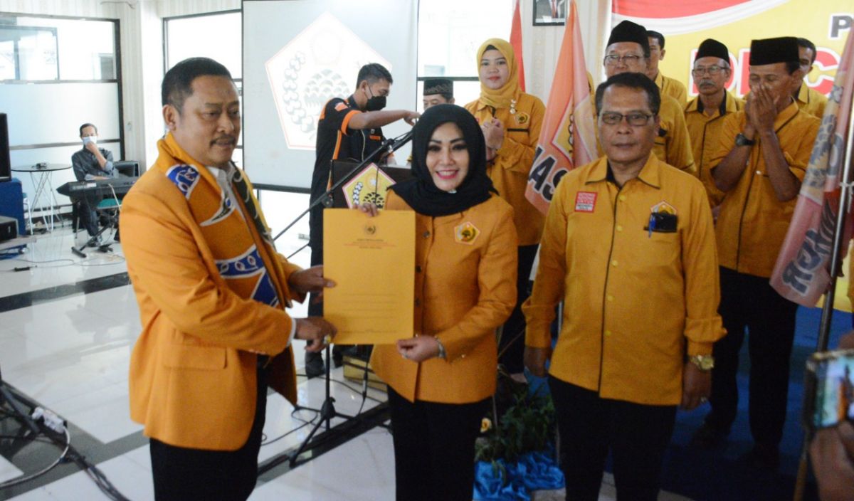 Pelantikan pengurus DPC MKGR di Hotel Yusro Jombang.(Foto: Elok Aprianto/jatimnow.com)