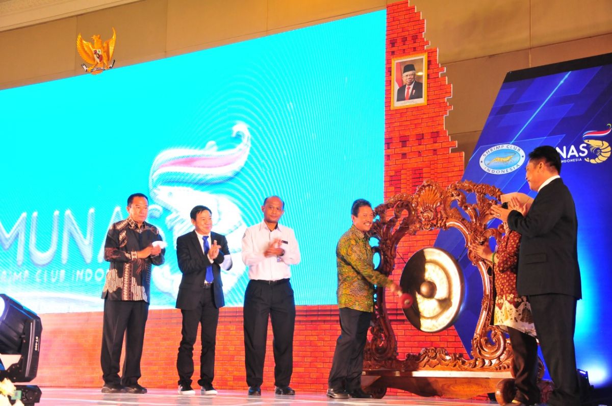 Menteri Kelautan dan Perikanan Sakti Wahyu Trenggono saat menghadiri Musyawarah Nasional (Munas) SCI di Surabaya.(Foto: Nugraha for jatimnow.com)