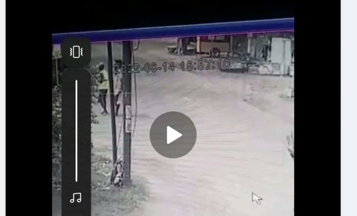 Viral Video Pak Ogah Tua Dipukuli Seorang Pria, Disebut di Jombang