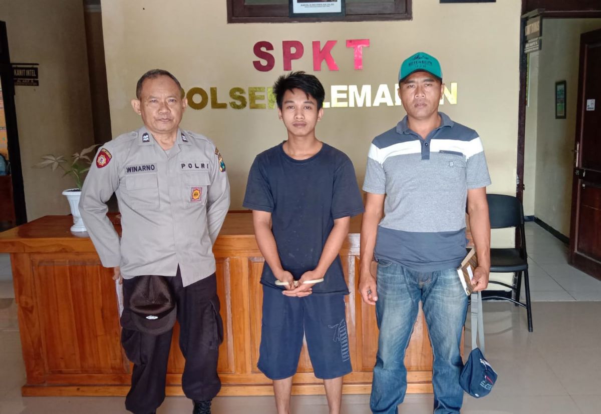 Pengedar pil koplo diamankan di Mapolsek Plemahan, Kediri (Foto: Humas Polsek Plemahan/jatimnow.com)