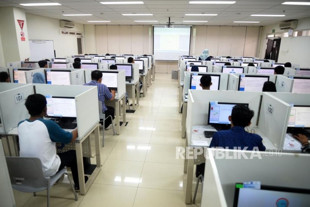 Ilustrasi: Sejumlah PTN masih membuka penerimaan mahasiswa baru melalui jalur mandiri.(Foto : republika)