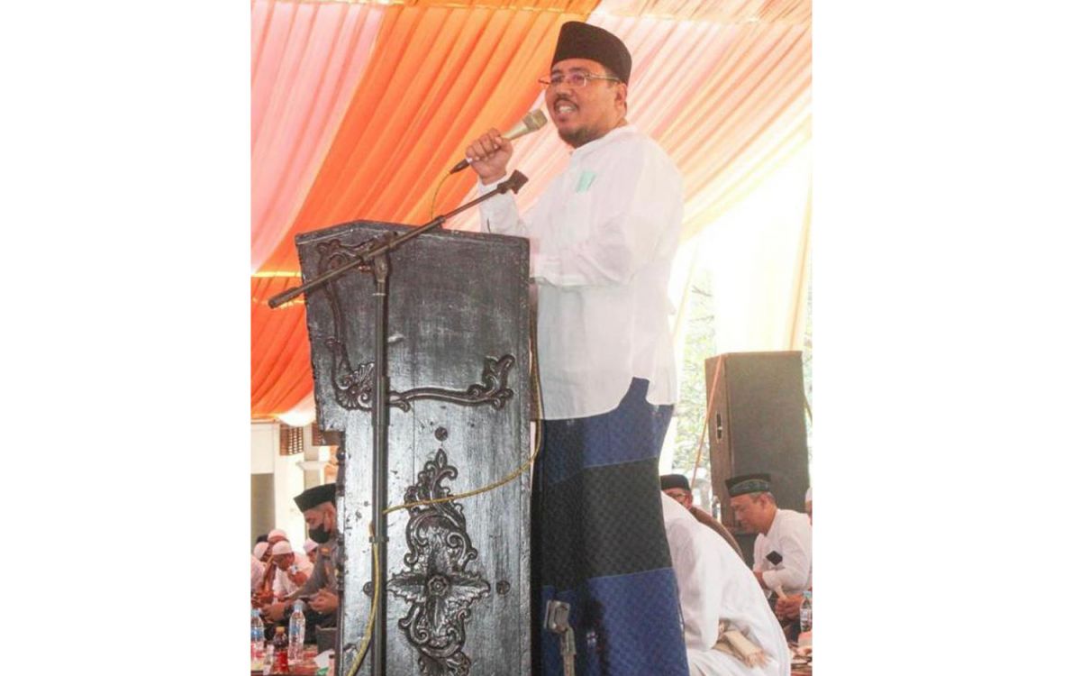 Anwar Sadad saat berpidato di depan santri Ponpes Genggong, Probolinggo (Foto: Sadad for jatimnow.com)