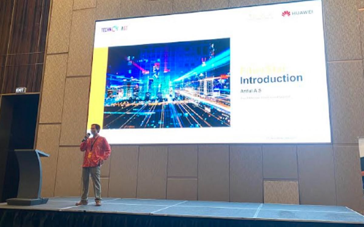 Event Technofeast di Surabaya yang digelar FiberStar dan Huawei. (Foto: Zain Ahmad/jatimnow.com)