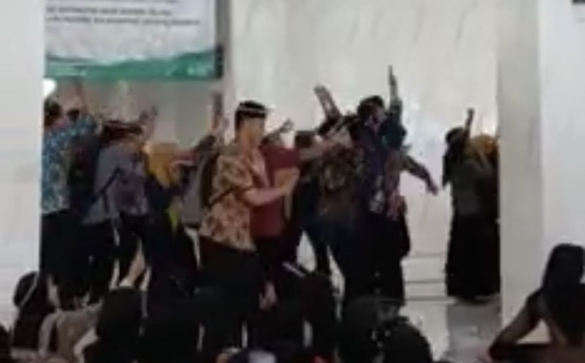 Viral Video Mahasiswa Berjoget di Masjid, Ini Penjelasan UIN KHAS Jember