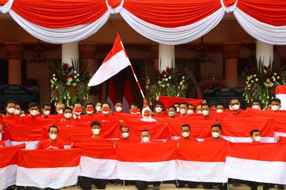 Tim Ekspedisi 77 Jatim Siap Kibarkan Bendera Merah Putih di Puncak Arjuno