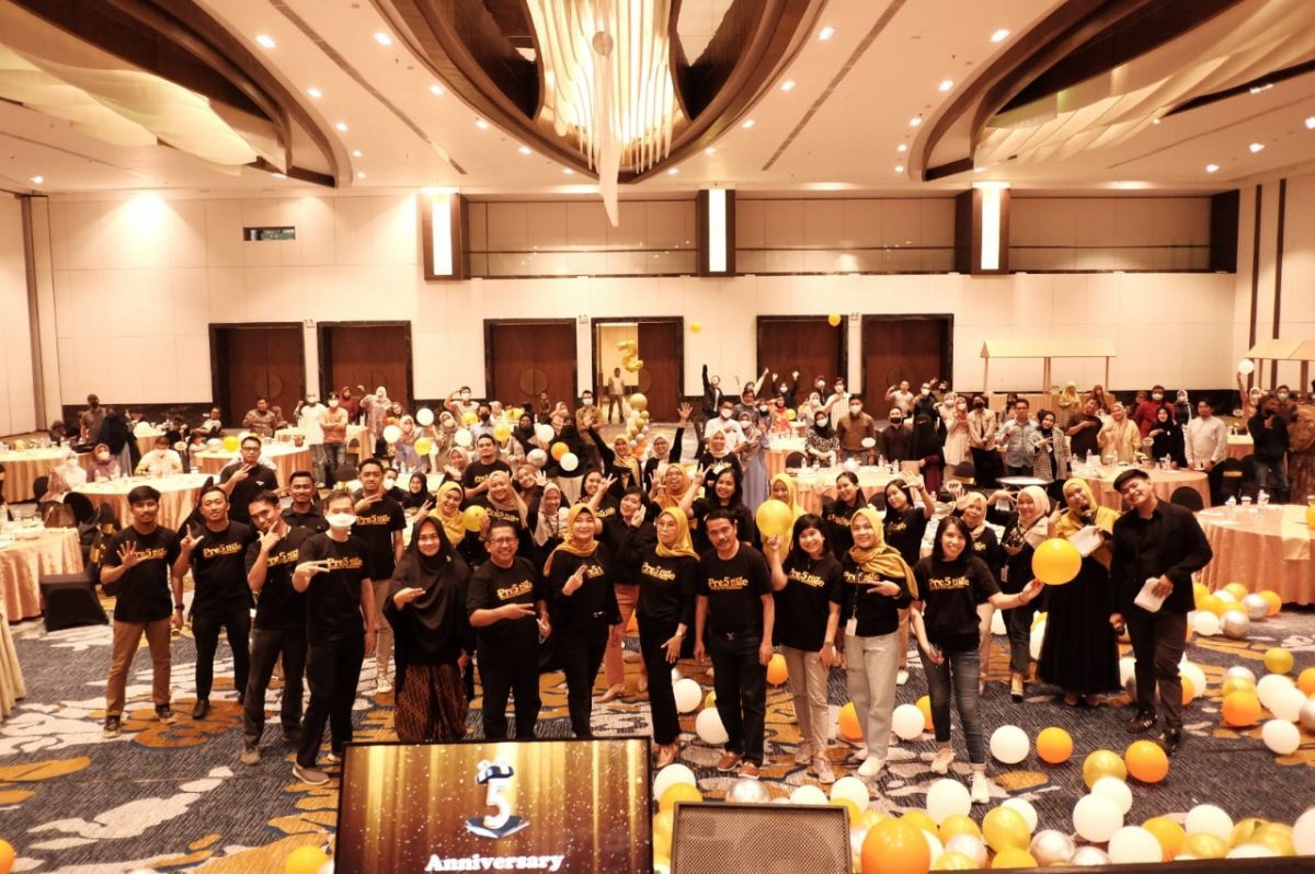 Morula IVF Makassar Rayakan Ulang Tahun ke-5 (Foto-foto: Morula IVF Indonesia)