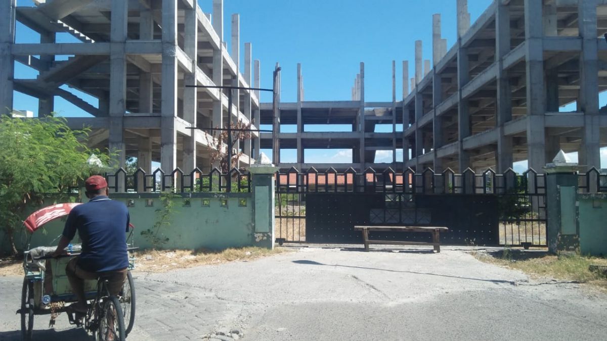 Pembangunan Gedung Wisma Atlet Sidoarjo 3 Tahun Mangkrak