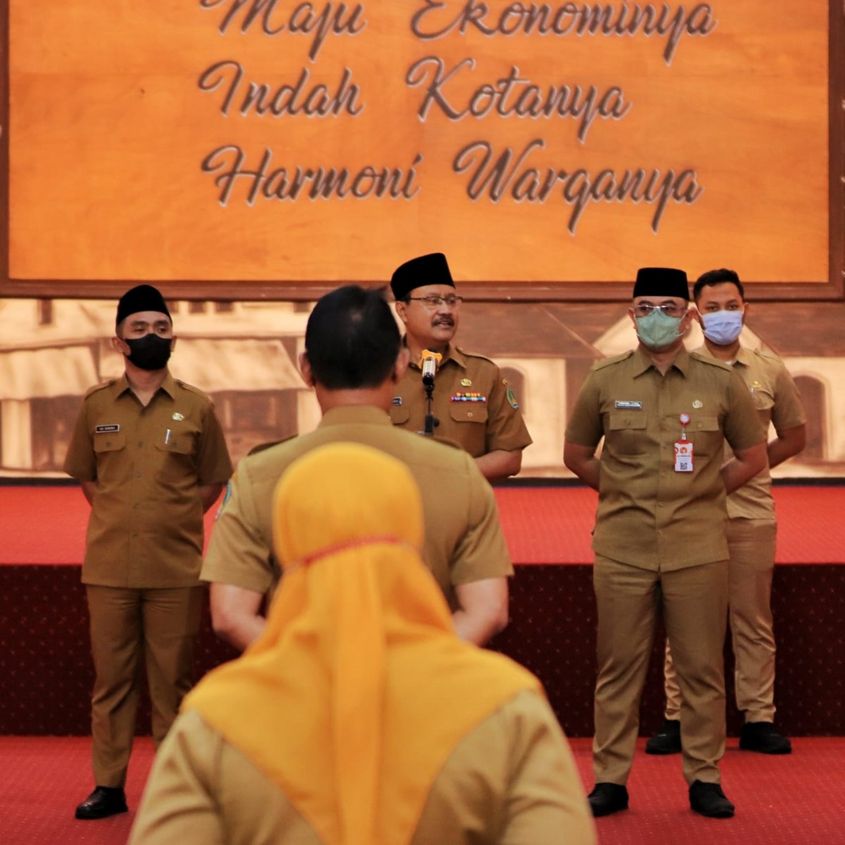 Pimpin Apel Kepala Sekolah se-Kota Pasuruan, Begini Pesan Gus Ipul