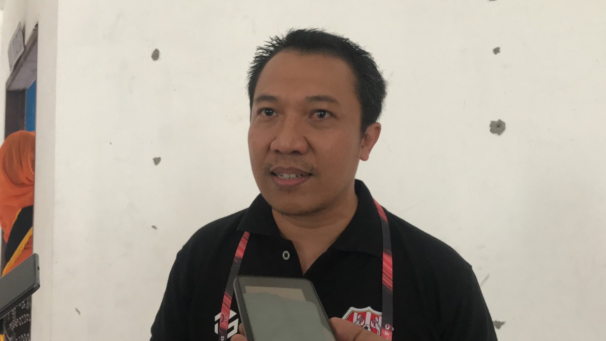 GOR Delta Sidoarjo Rusak, Laga Kandang Deltras Diundur