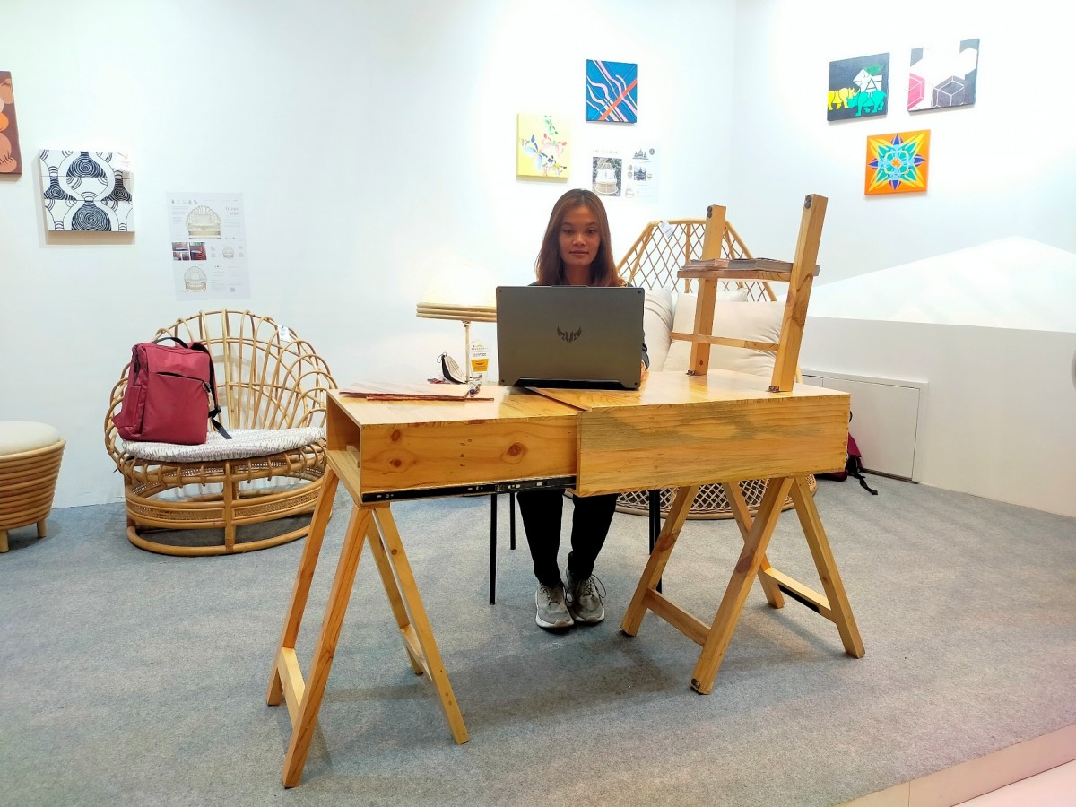 Codesk ciptaan mahasiswa Universitas Ciputra.(Foto: Fahrizal Tito)