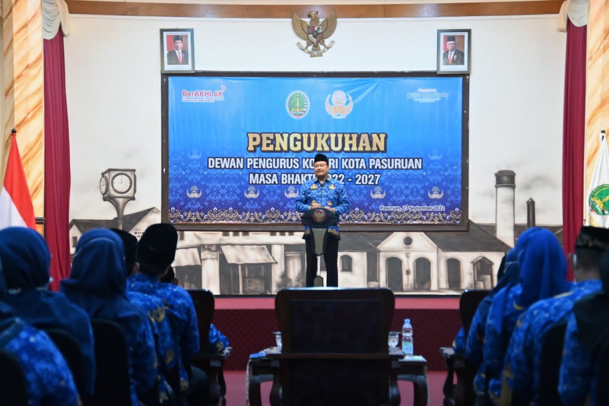 Gus Ipul saat memberikan sambutan Pengukuhan Pengurus Korpri Kota Pasuruan di Gradika. (Foto: Pemkot Pasuruan)
