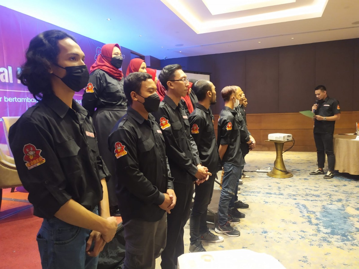 Pelantikan Satgas Sertifikasi Halal (Foto: Kurnia for jatimnow.com)