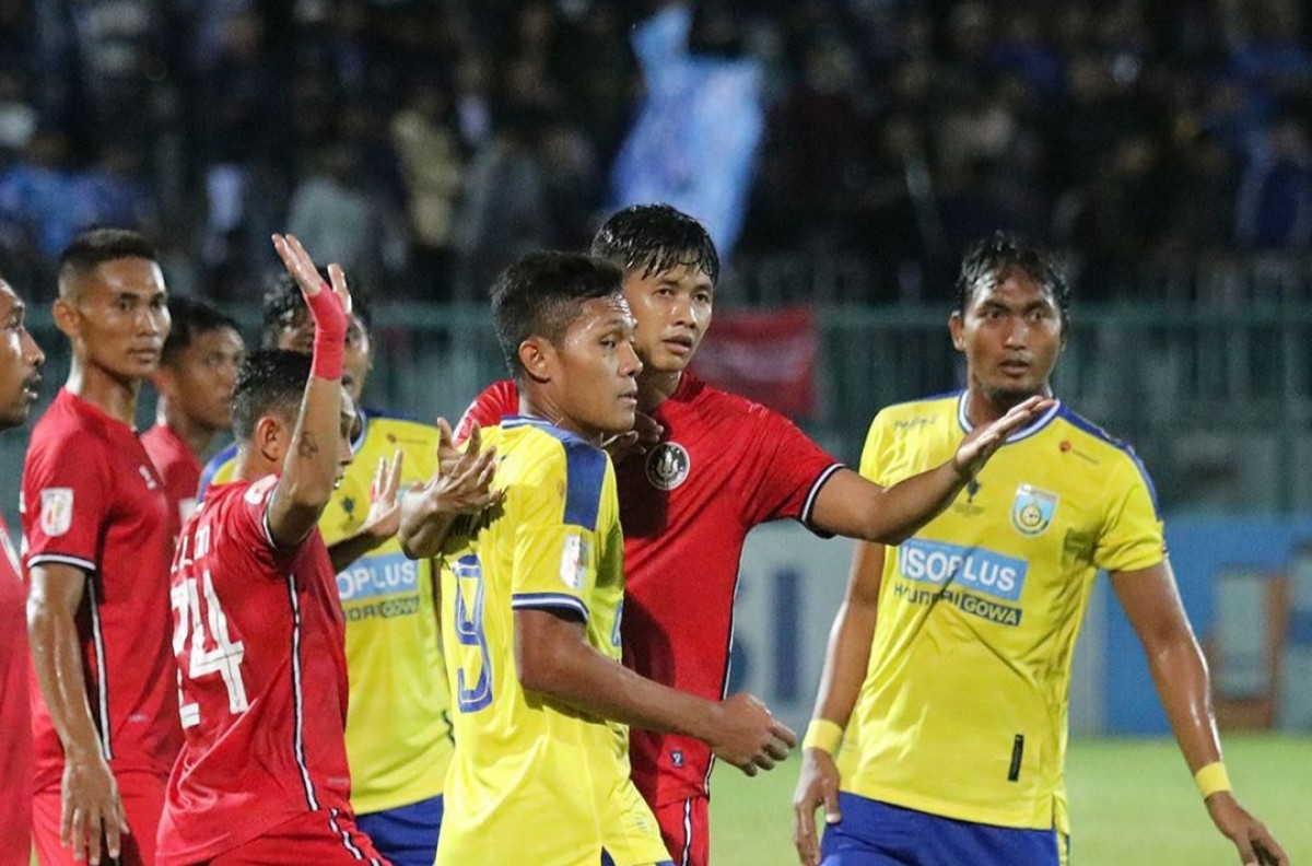 Laga PSCS Cilacap vs Gresik United (Foto: IG Official Gresik United)