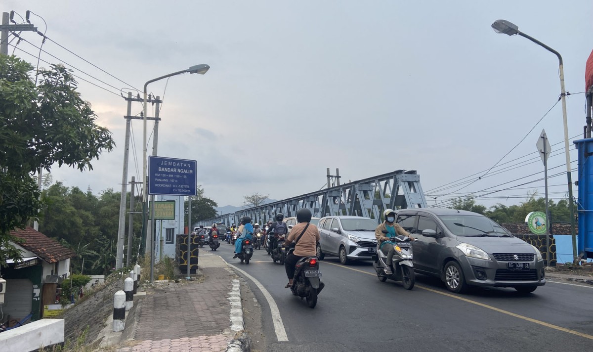 Jembatan Bandar Ngalim Kota Kediri yang dibangun (Foto: Yanuar Dedy/jatimnow.com)