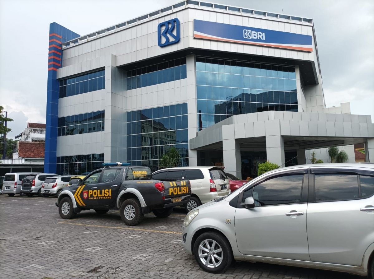 Ilustrasi: Kantor BRI Cabang Jember.(Foto: Dwi Kuntarto Adjie/jatimnow.com)