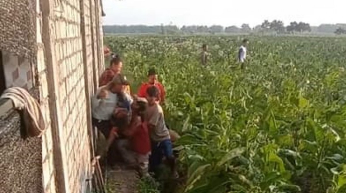 Bunyi Kentongan Warga Kabuh Bikin Pesilat Kabur usai Serang Warung Slamet