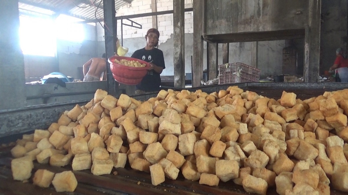 Pengusaha tahu di Desa Mayangan, Kecamatan Jogoroto, Jombang. (Foto-foto: Elok Aprianto/jatimnow.com)
