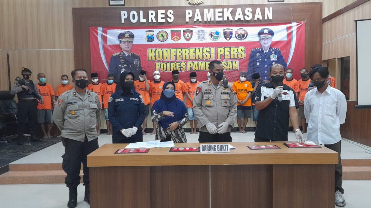 Jajaran Satresnarkoba Polres Pamekasan sukses mengungkap kasus terbanyak kedua se-Jawa Timur.(Foto: Polres Pamekasan)
