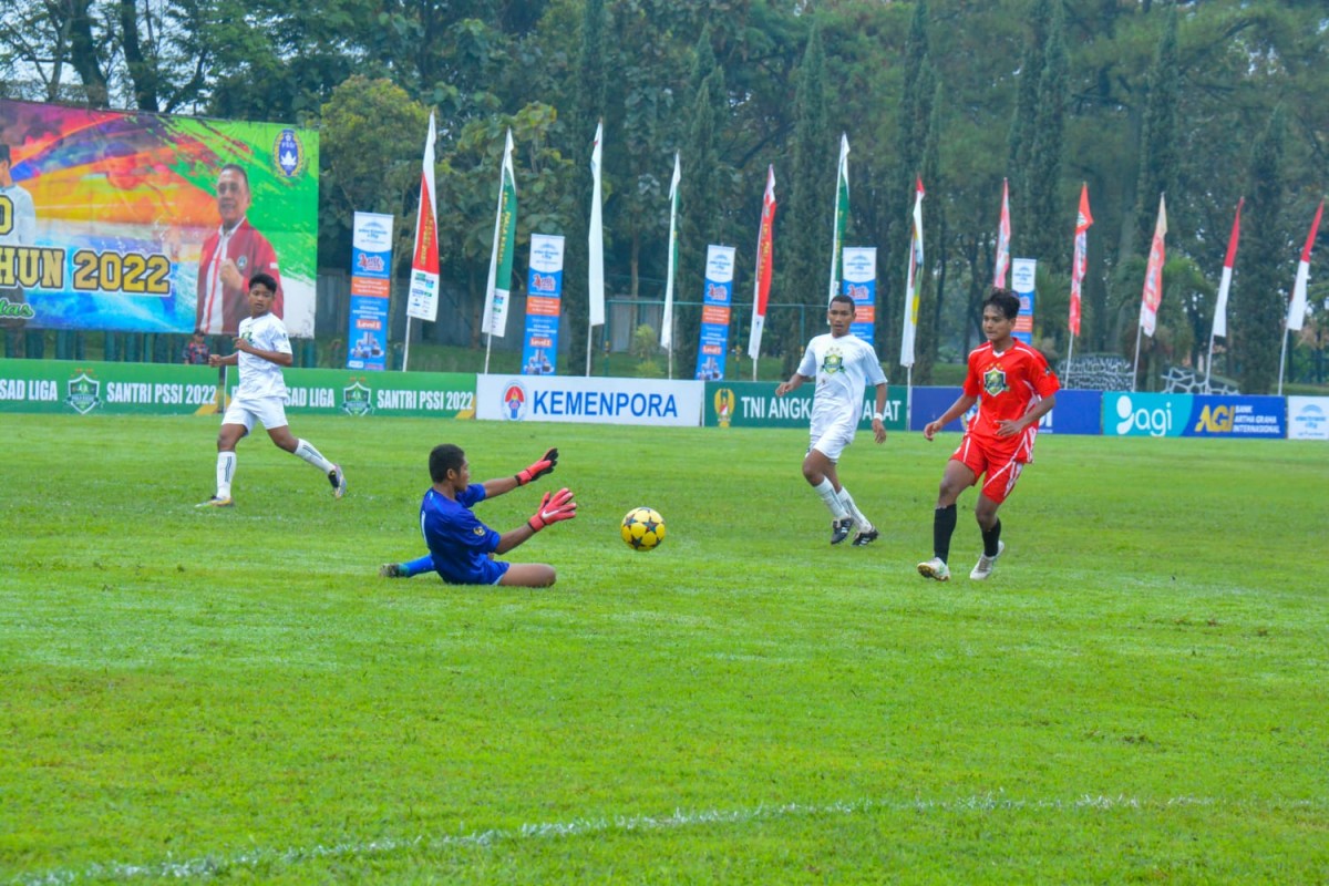 Pertandingan Liga Santri. (Foto: Pendam Brawijaya)