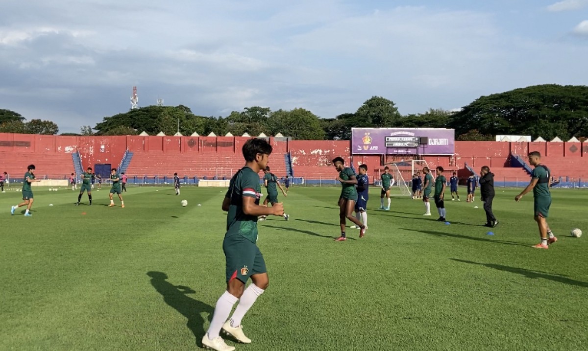 Suasana latihan Persik Kediri di Stadion Brawijaya (Foto: Dok. Yanuar Dedy/jatimnow.com)