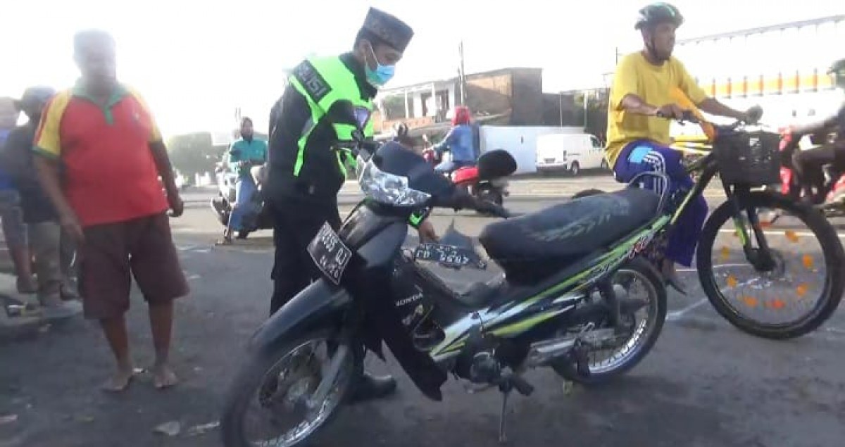 Sepeda motor korban. (Foto: Jajang for jatimnow.com)