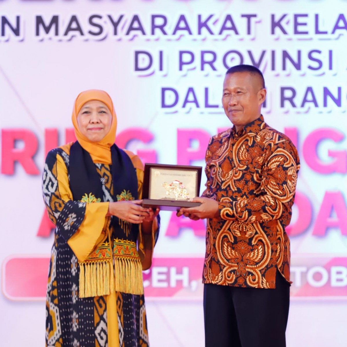 Kuatkan Misi Dagang, Khofifah Silaturahmi dengan Warga Kelahiran Jatim di Aceh