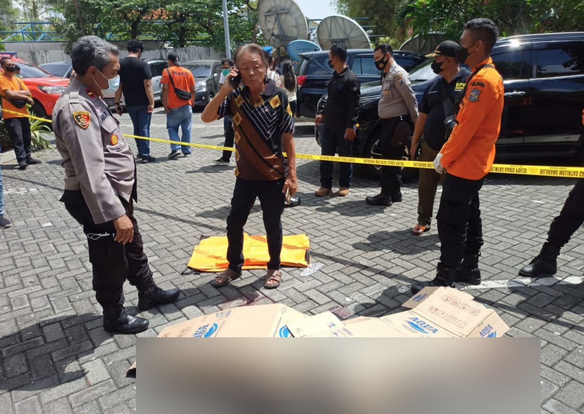 Pria Loncat dari Lantai 28 Apartemen di Surabaya Bunuh Diri, Sandal Jadi Penguat